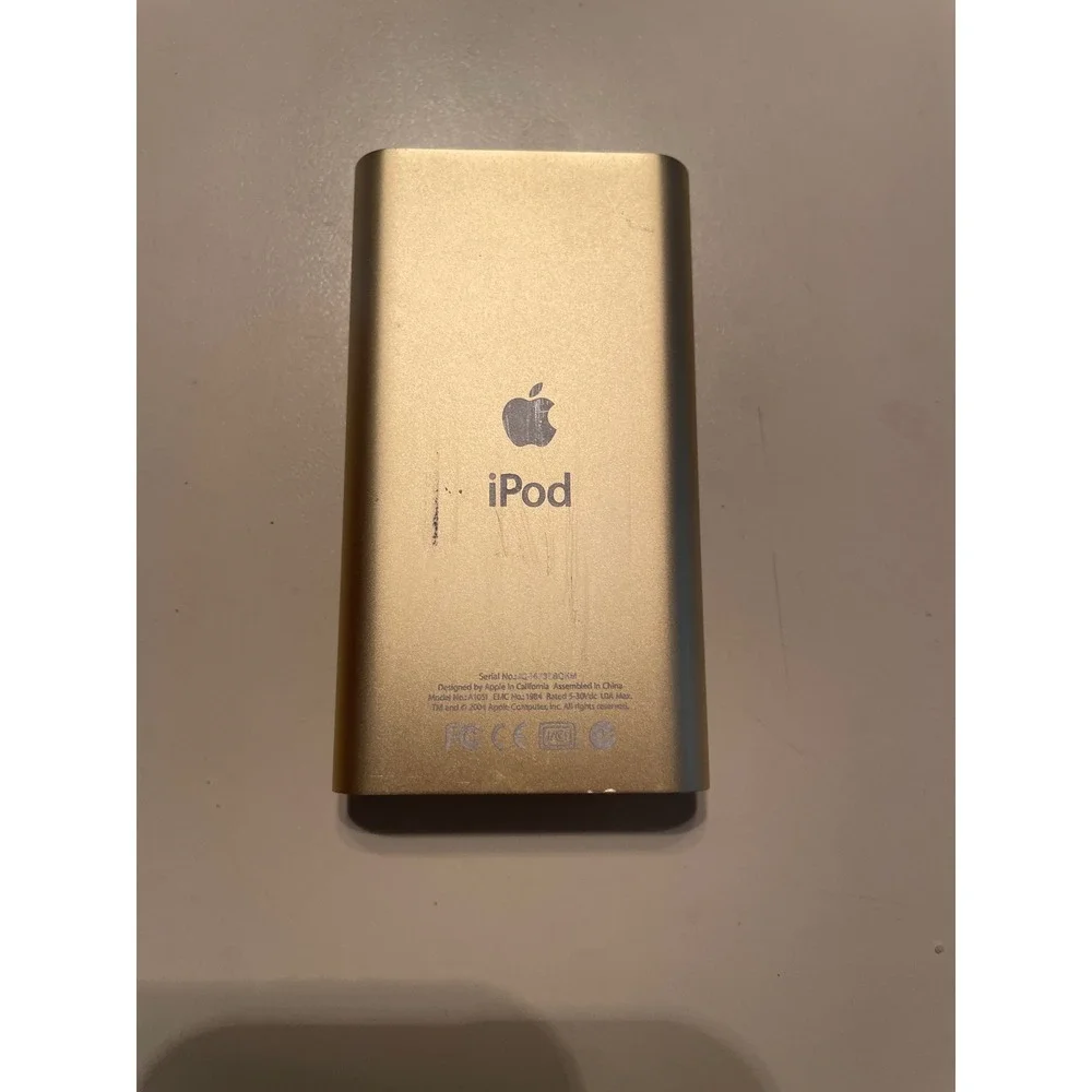 Apple iPod Mini 1st Gen Gold 4GB A1051 MP3 Player Bundle with Charger & Cables
